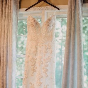 Maggie Sorretto Wedding Dress size 40